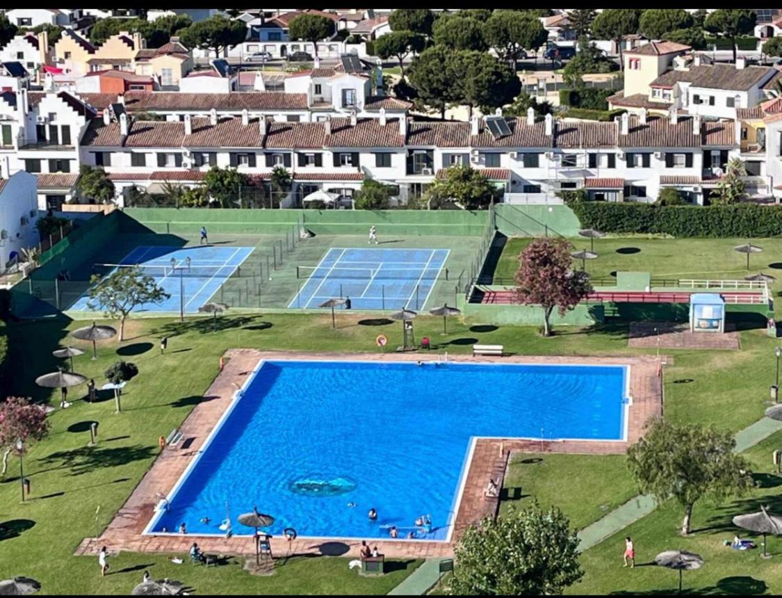 Frente Al Mar, Preciosas Vistas, Piscinas , Valdelagrana Apartamento El Puerto de Santa María Exterior foto